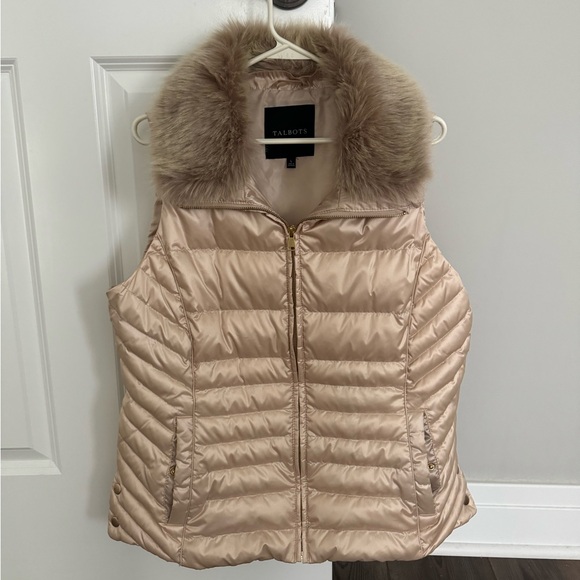 Talbots high shine faux fur vest EUC size large cream/sand color - Picture 1 of 6